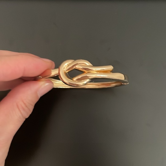 18K Gold Plated Bangle- Women - Picture 7 of 8